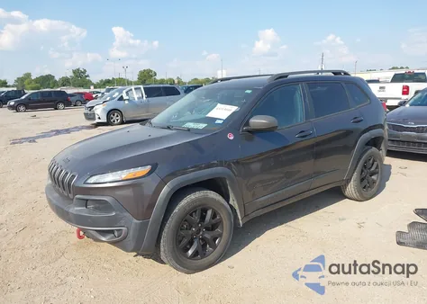 2015 Jeep Cherokee Trailhawk из США, поврежденный, VIN 1C4PJMBS7FW582525
